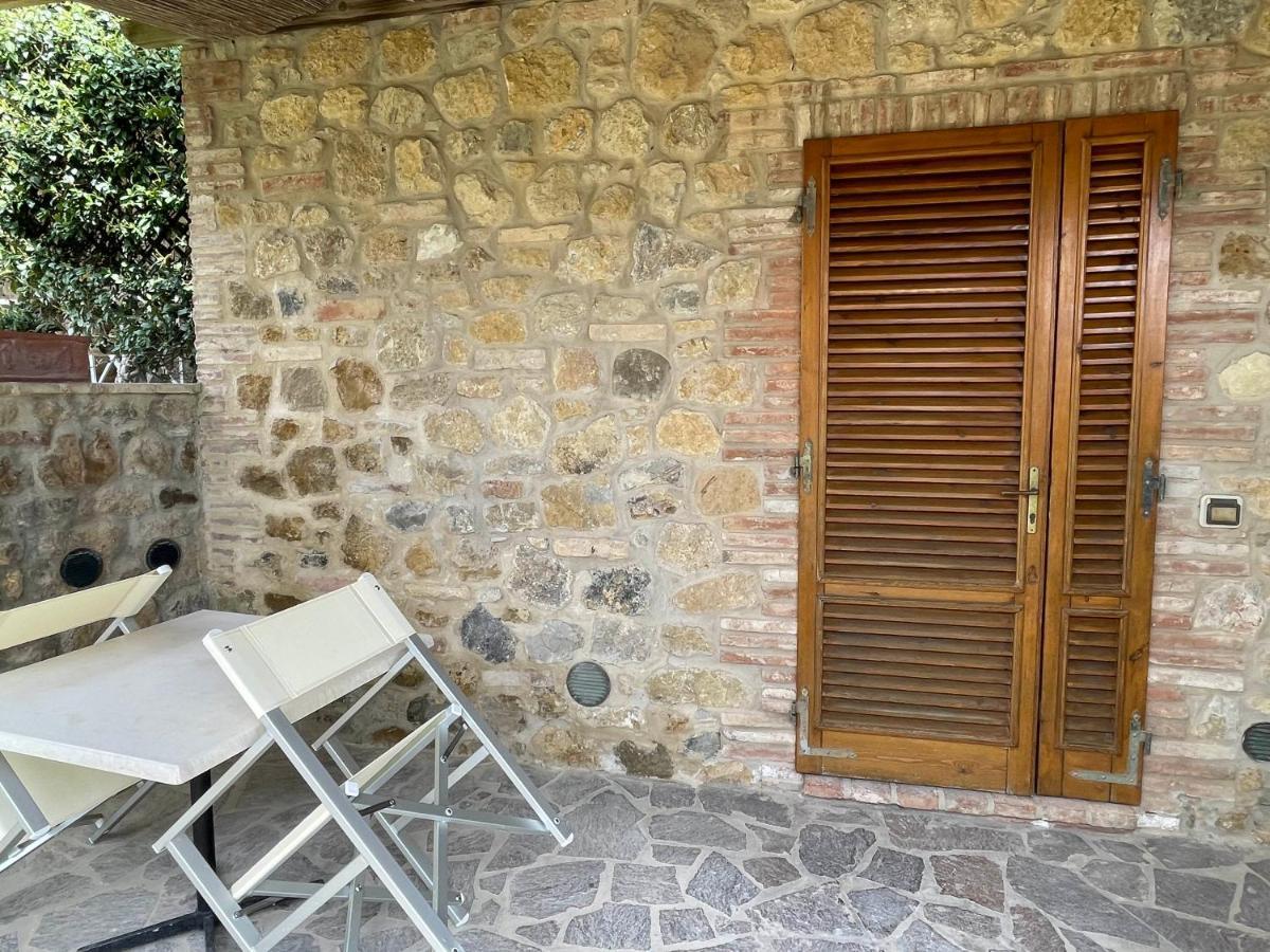 Casa Vacanza Le Case San Gimignano Luaran gambar